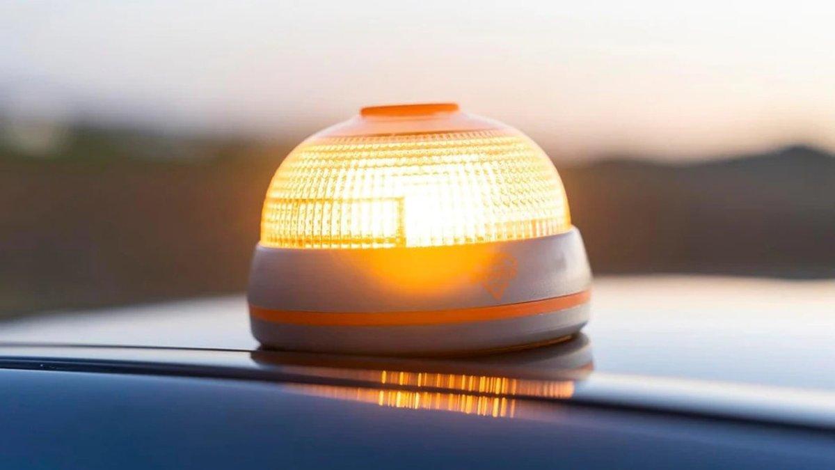 Balizas V16 y debate sobre su obligatoriedad