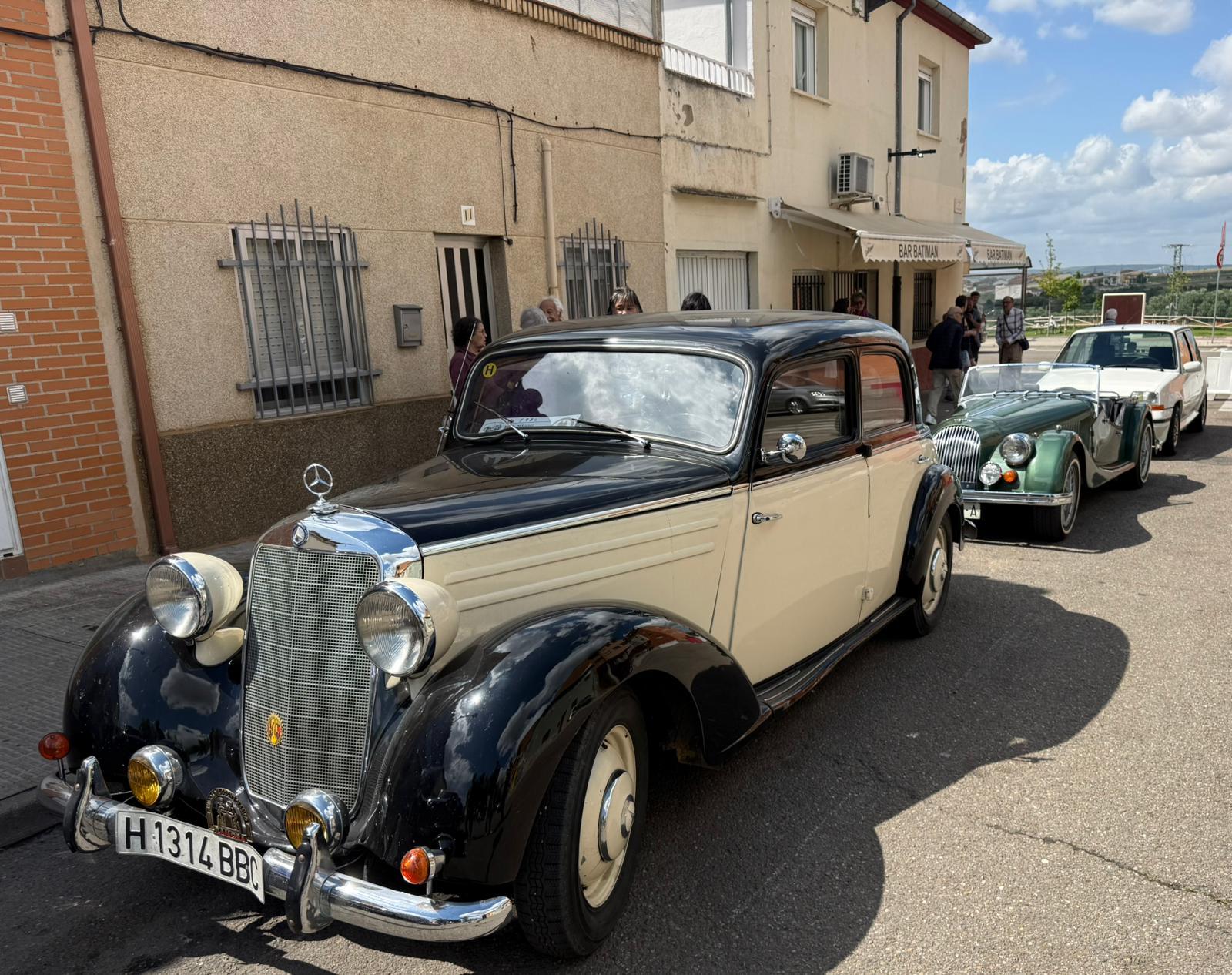 concentracion coches clasicos san jose obrero