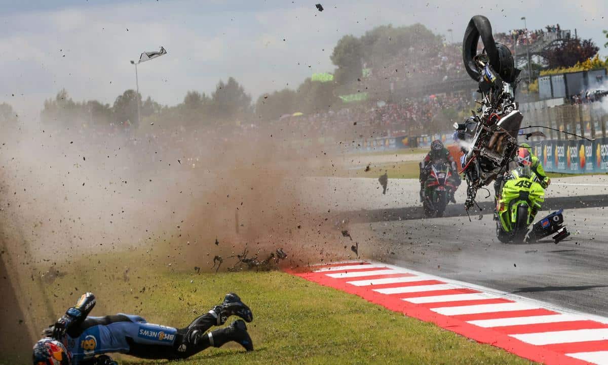 Accidente de MotoGP en el GP de Catalunya