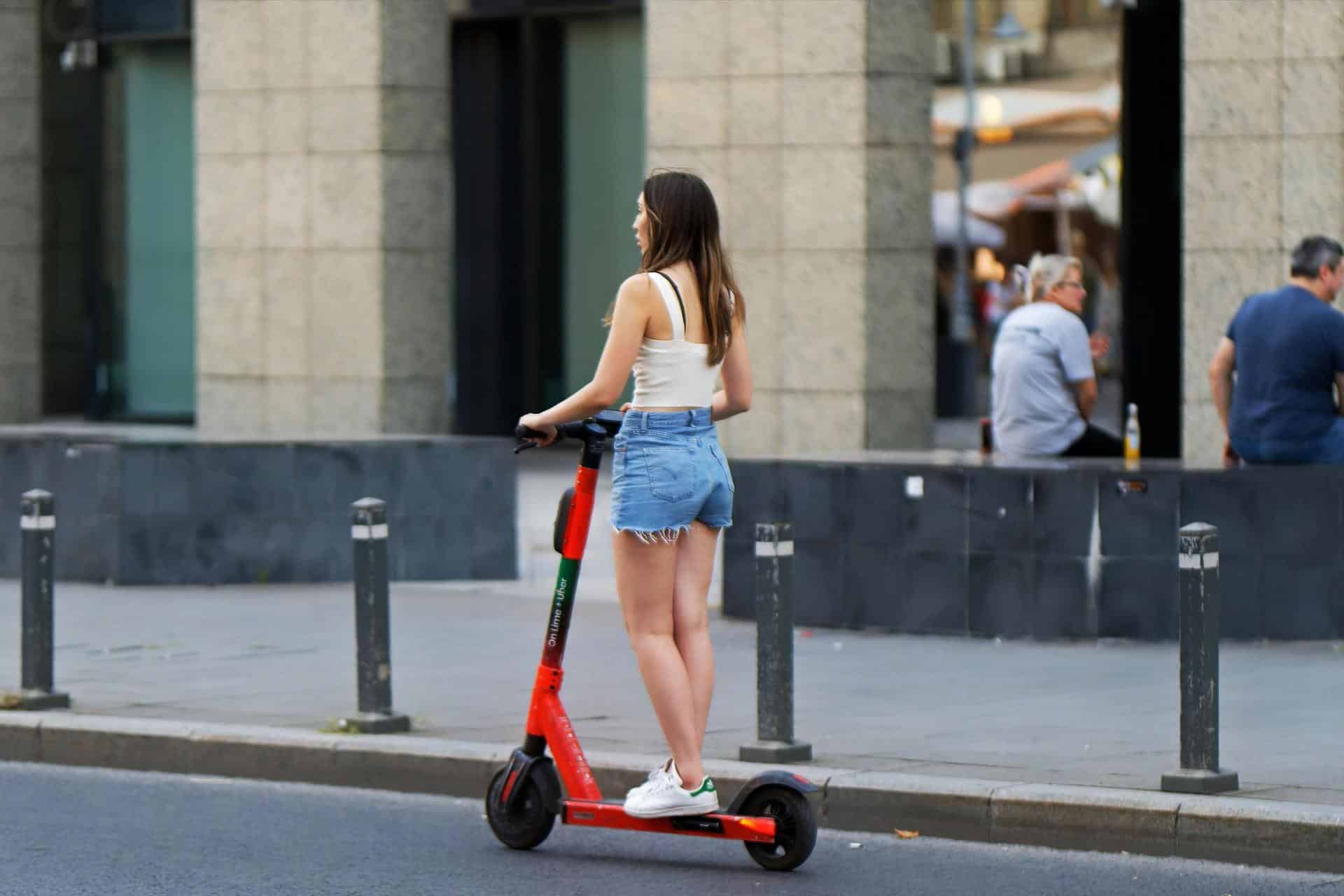 Cámaras de vigilancia en autovía