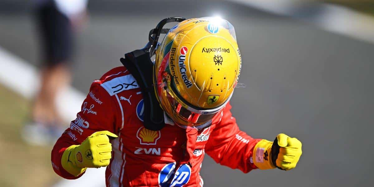 Mecánicos trabajando en un pit stop de F1