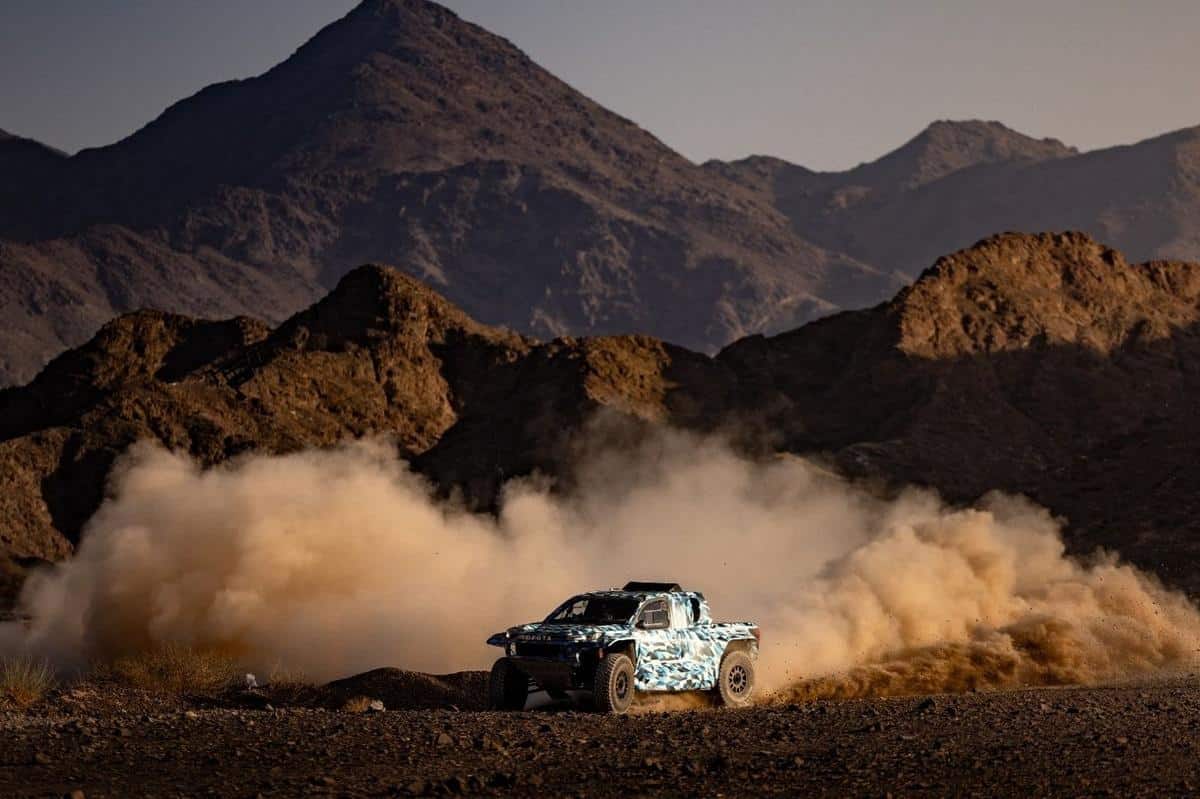 Toyota Hilux de hidrógeno para el Dakar 2027