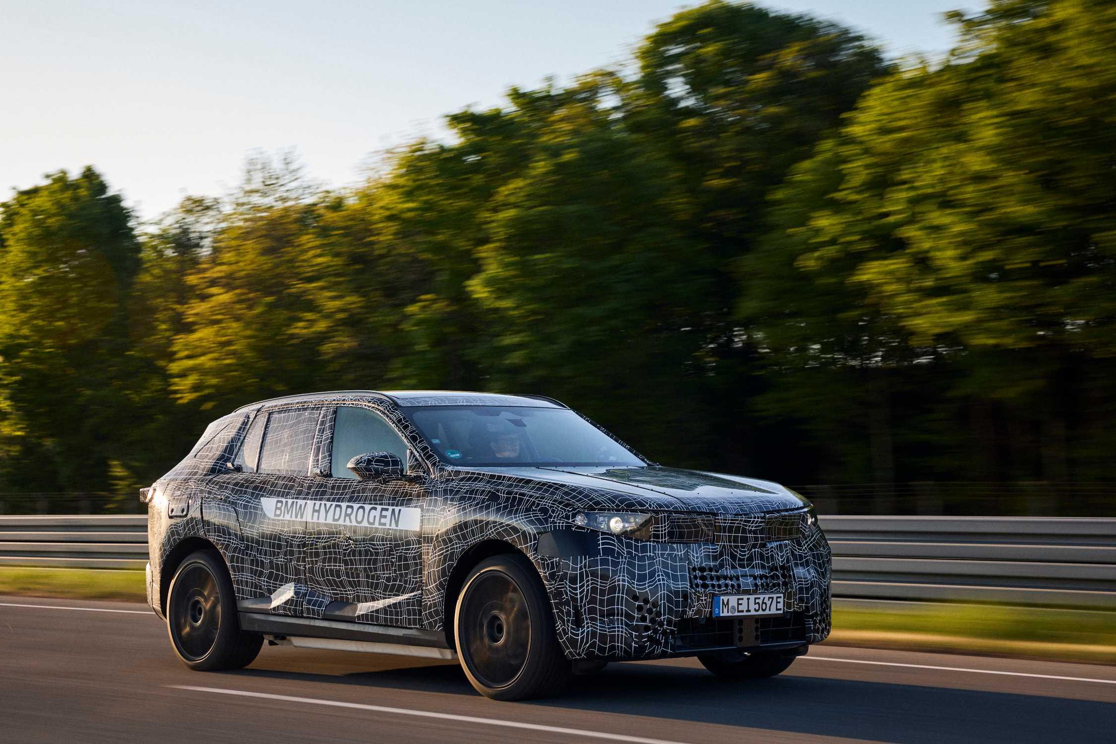 BMW iX5 diseño exterior