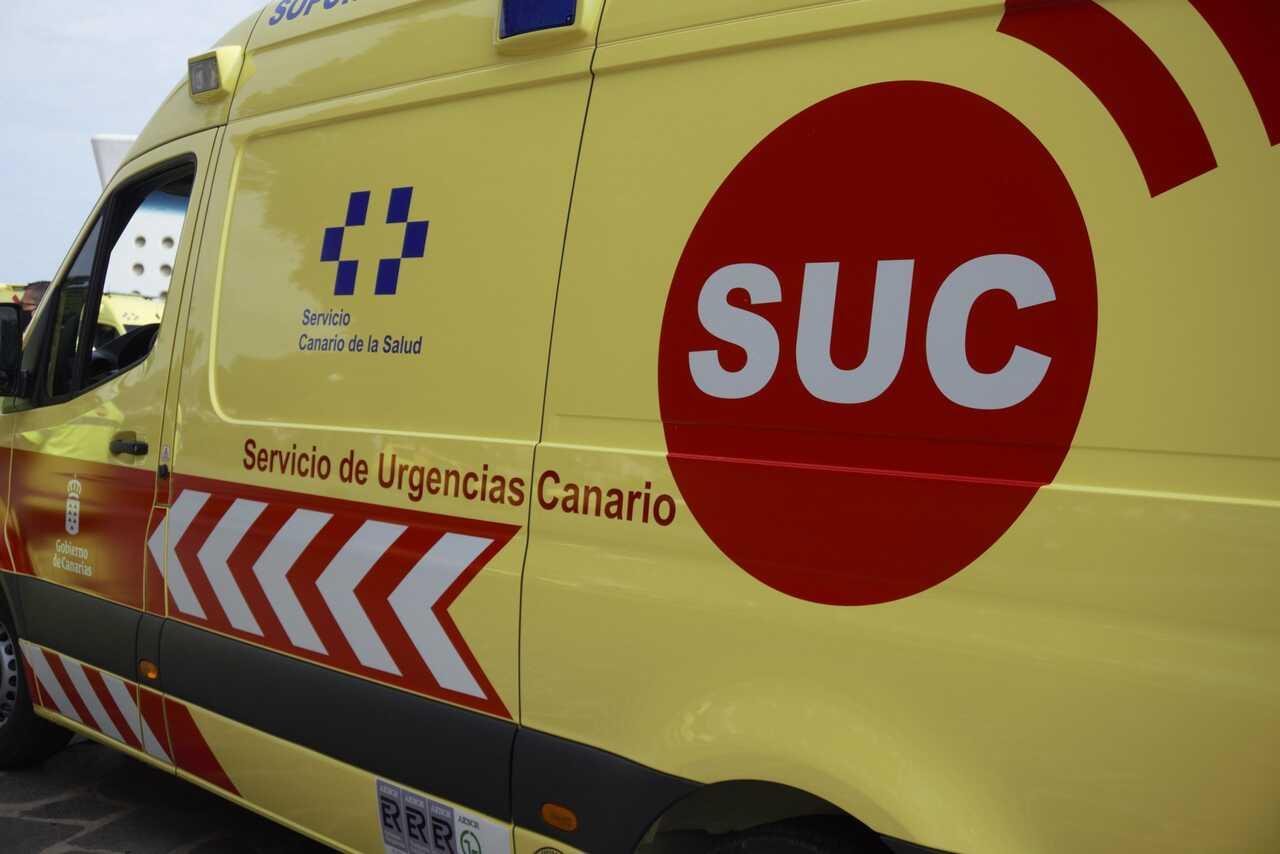Ambulancia del SUC en el lugar del siniestro