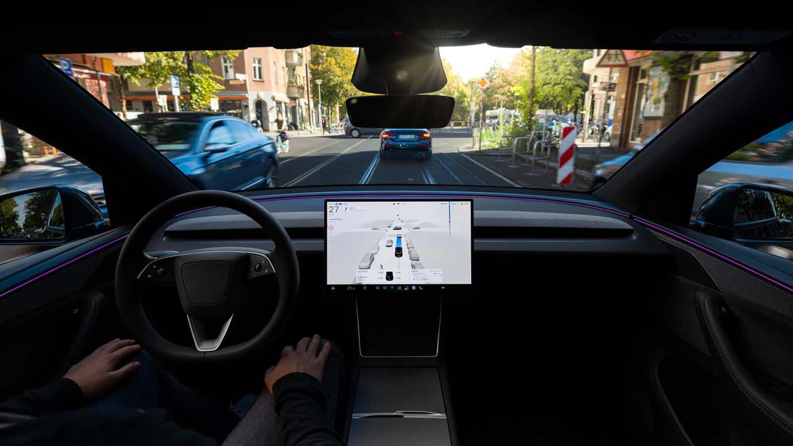 Tesla FSD en Letonia
