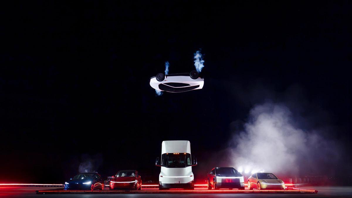 Tesla Roadster volador